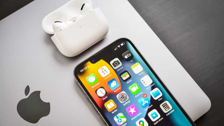 Gardaí issue urgent warning to Apple users over new virus threat