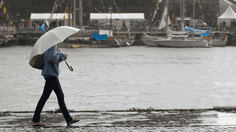 Met Éireann hits four counties with Yellow Warning ahead of Halloween