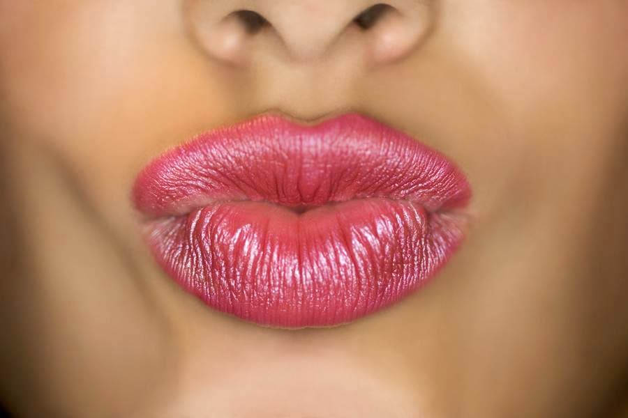 Fancy a Shift? It’s International Kissing Day!