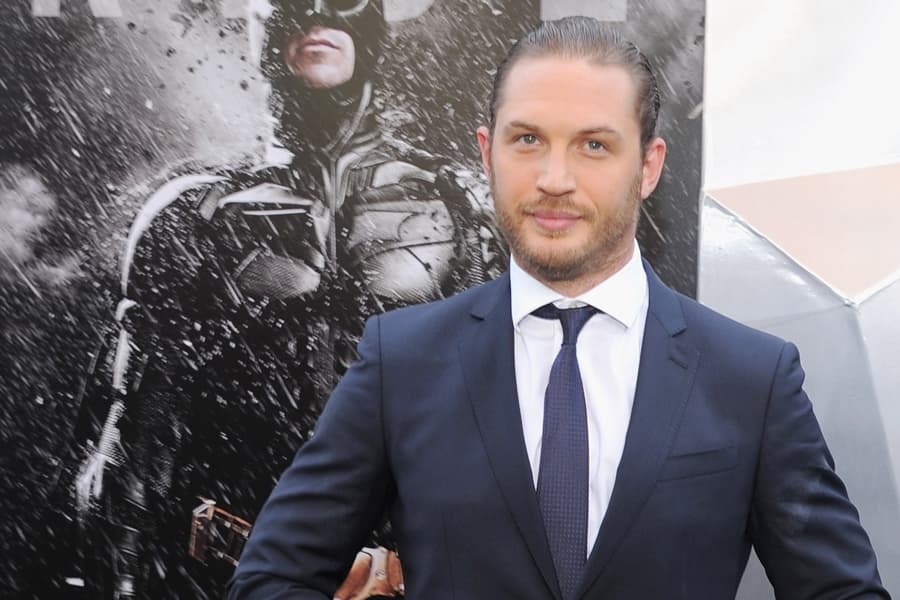 Tom Hardy “Suffering the Consequences” of Bulking Up for Batman Role