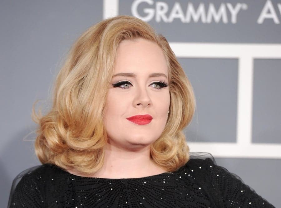 Adele’s Estranged Father Wants To Reconcile with the Star