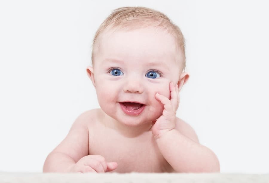 Top 5 Hilarious Baby Videos on Youtube