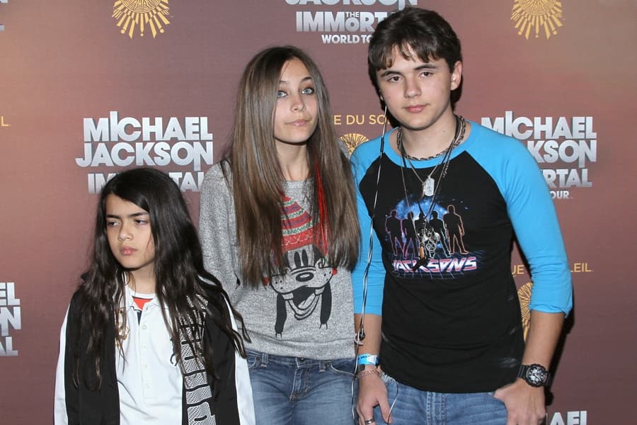 Family Fall-Out: Michael Jackson’s Children Want an Emancipation From His Family…