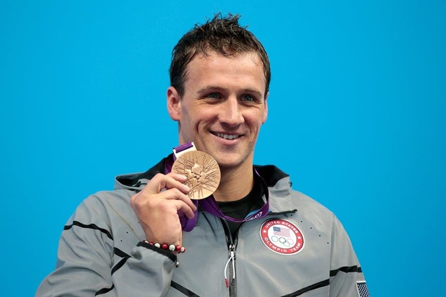 US Swimming Champ Lochte Only Has Eyes For Blake Lively