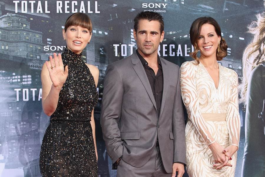 Farrell Overshadowed by His Leading Ladies