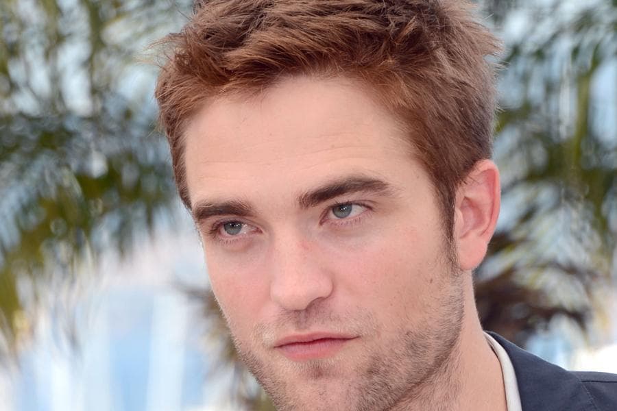 Pattinson Does Not Want to Speak to Stewart