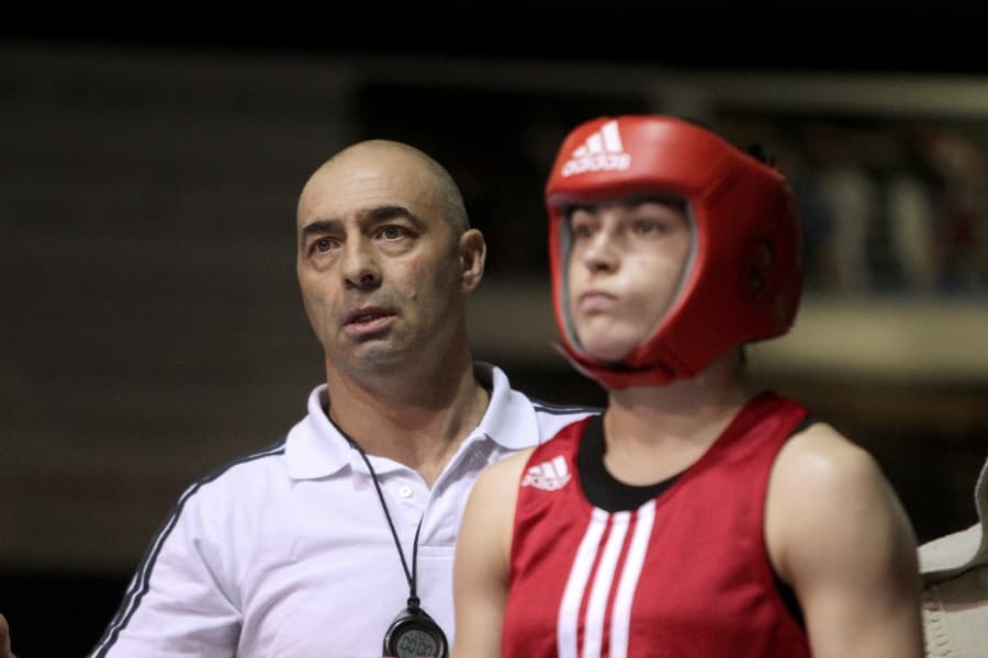 Katie Taylor’s Dad Wants to Open A Boxing School in Their Native Bray