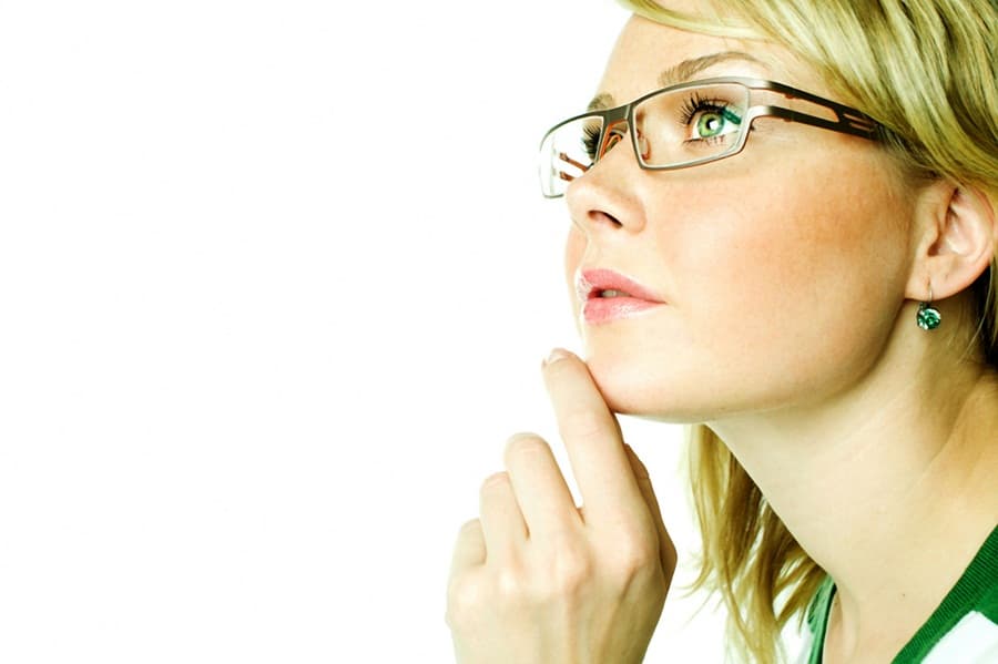 Irish Women Take Better Care Of Their Eyes Than Men