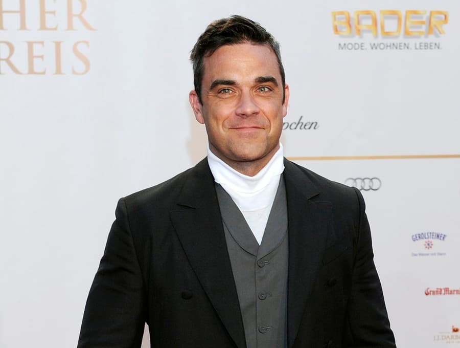 Robbie Admits He’s Jealous Of The One D Crew