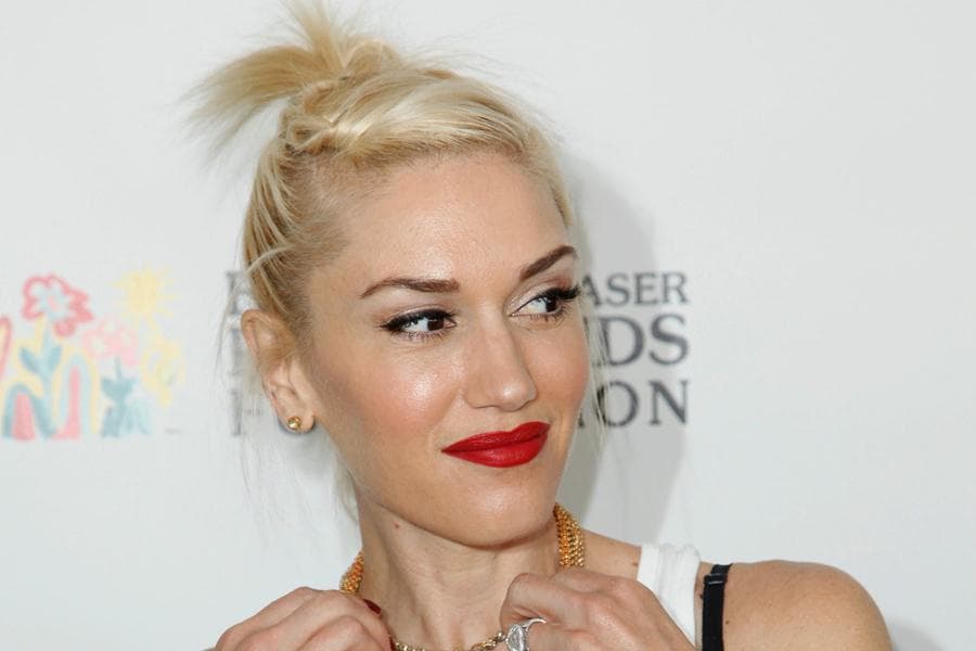 Seven Classic Red Carpet Looks