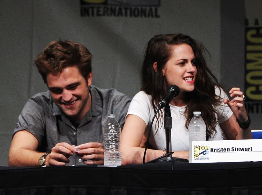 Pattinson And Stewart Are Officially Back Together, And K-Stew Moves Back To Their LA Home