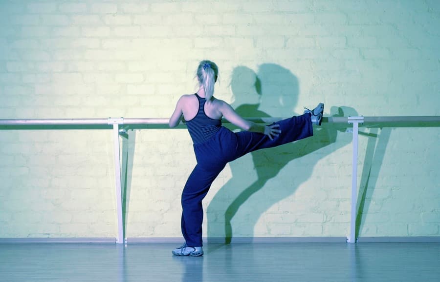 Feeling Good with Georgina: Body Blitz At The Barre