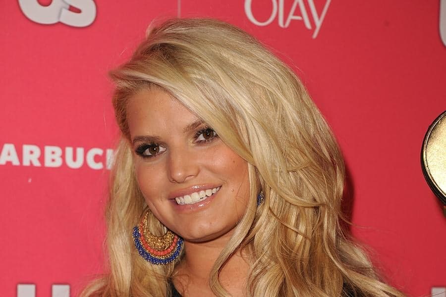 Jessica Simpson Admits It’s Hard to Shift Baby Weight