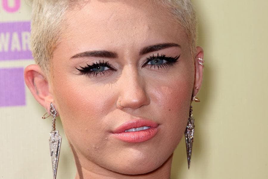 Man Said Miley Cyrus Hit Him in the Face