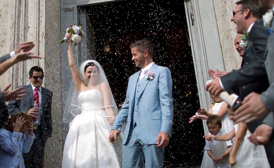 In Photos: Wedding Bells As Caroline Morahan Weds Love Of Her Life In Dramatic 35-Metre Long Dress