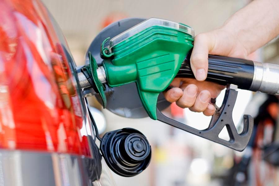 Irish Professor Fills Tank With A Little Tipple