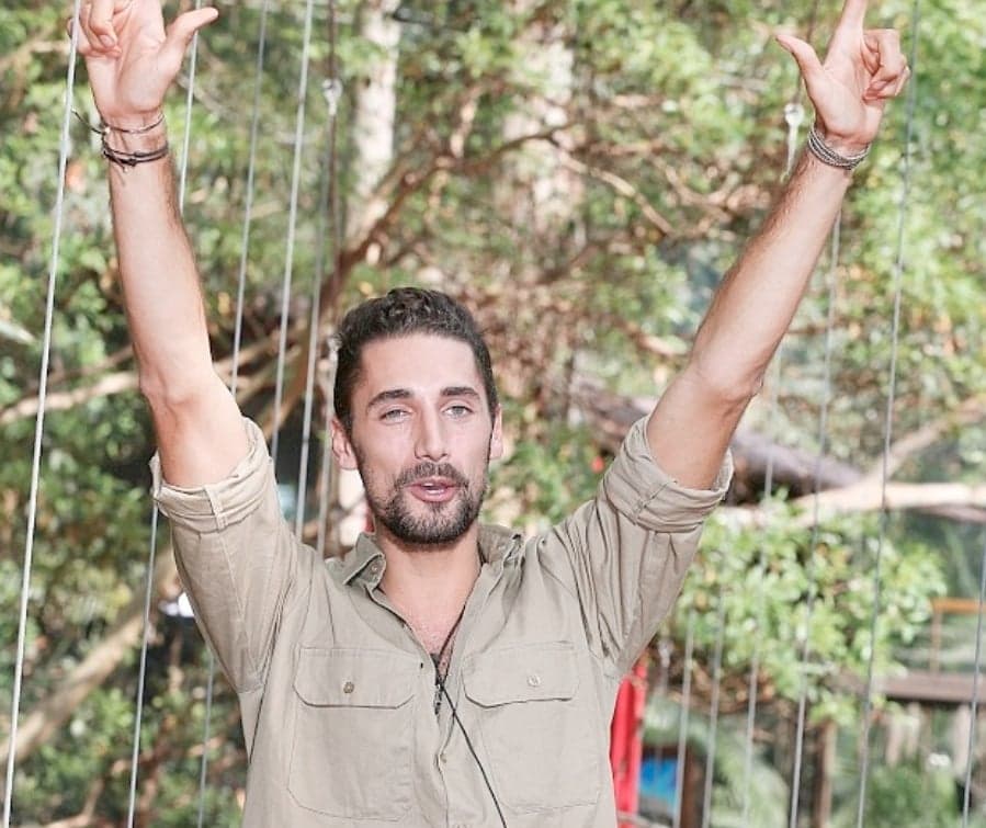 Get A Room Hugo! The Made In Chelsea Star Gets The Shift After Departing The Jungle
