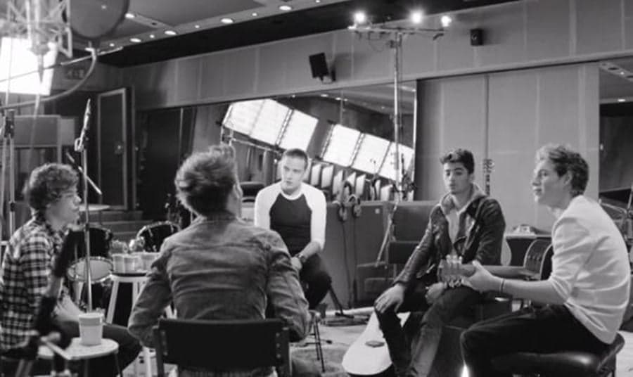 One Direction Strip It Back For Single Little Things