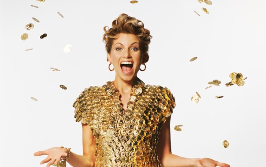 She’s A Thrifty Lady… The Top Tips On Becoming A Cash-Savvy Spender