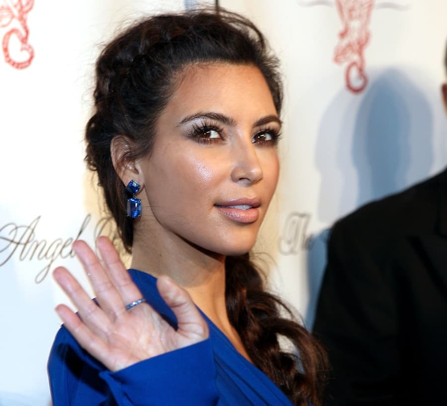 Pap Poser: Kim Reveals Why She Has A Passion For Flashing The Flesh