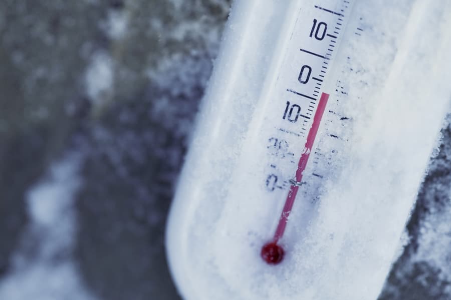 Chilly Charity: Kind-Hearted Police Man Goes Above and Beyond The Call of Duty