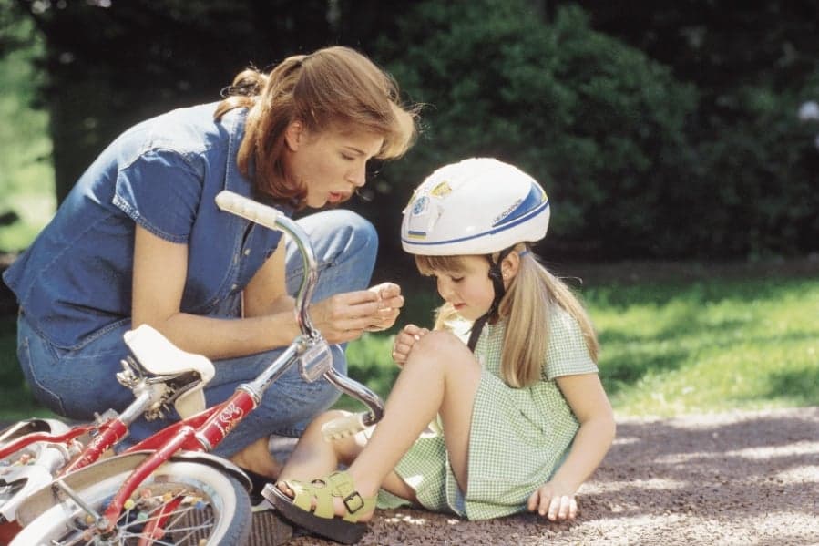 Ouch! Playground Mishaps Increase As Parents Are Too Busy Looking At Their Smartphones
