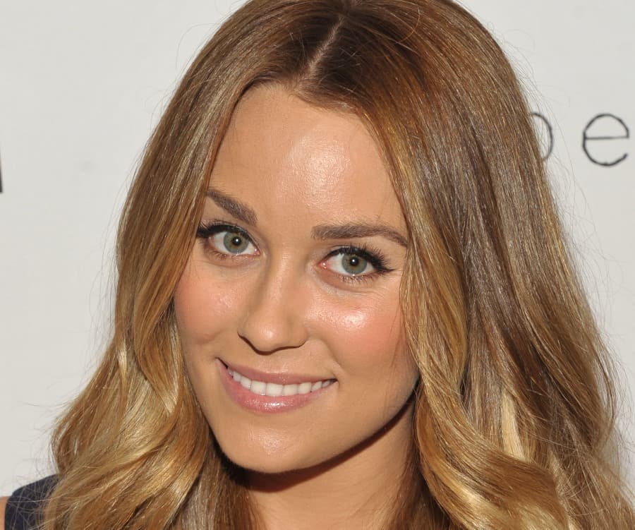 How To Create The Perfect Eyeliner Flick