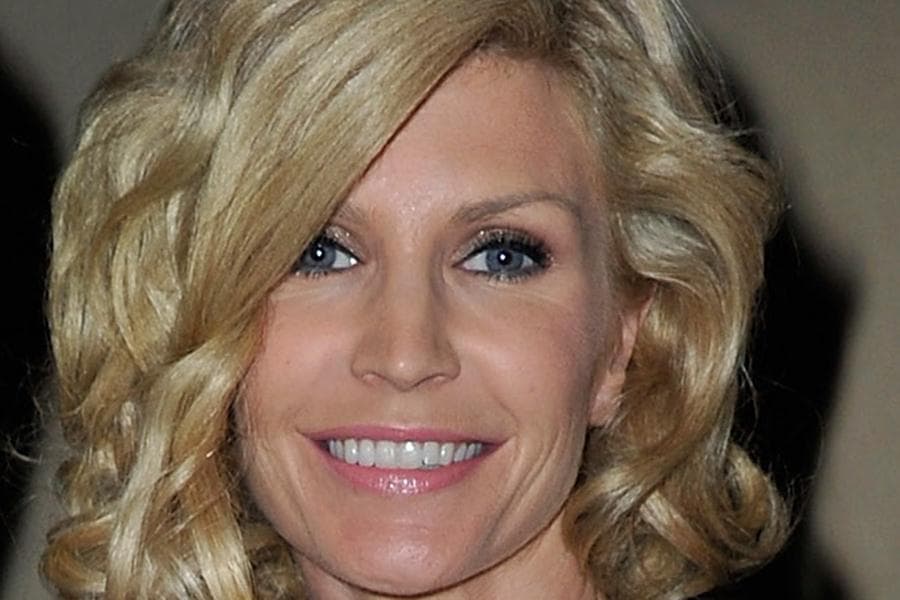 Modern Family: Guess Who Yvonne Keating Is Eating Christmas Dinner With This Year?