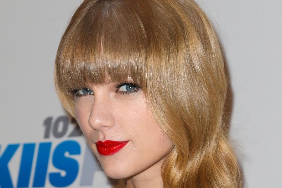 Things Could Be Over Just as Swiftly as They Began For Lovebirds Taylor and Harry