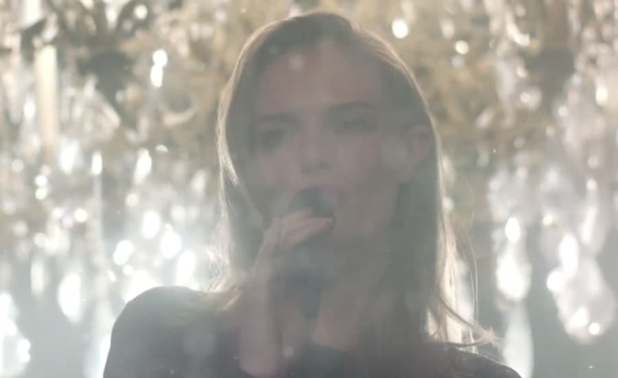 Forget X Factor – This Hollywood Starlet Is Hoping To Take Christmas Number One