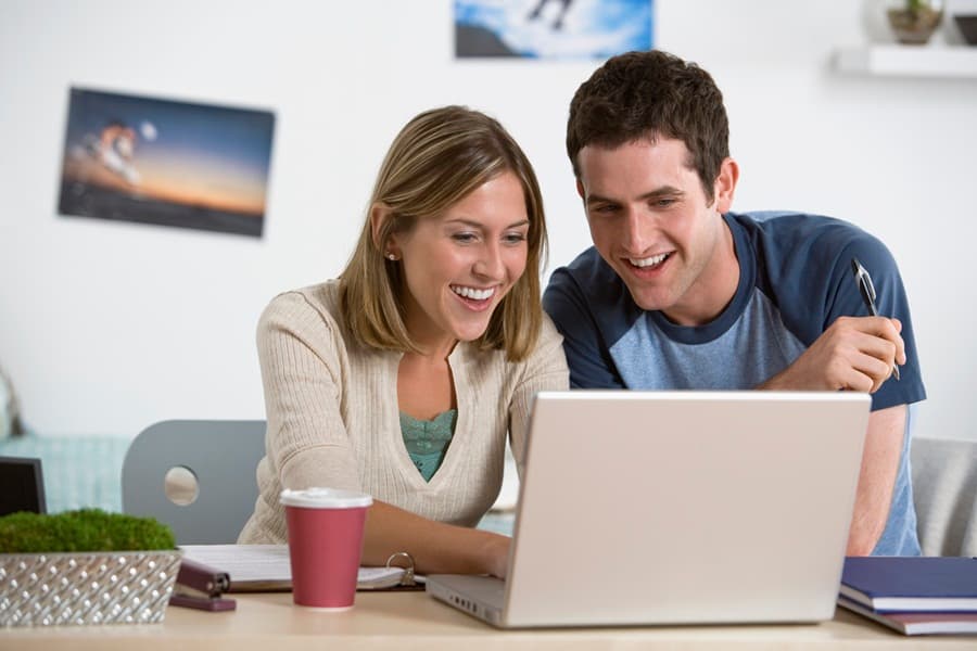 The New Internet Trend Sweeping Its Way Towards Ireland: Trolls Beware