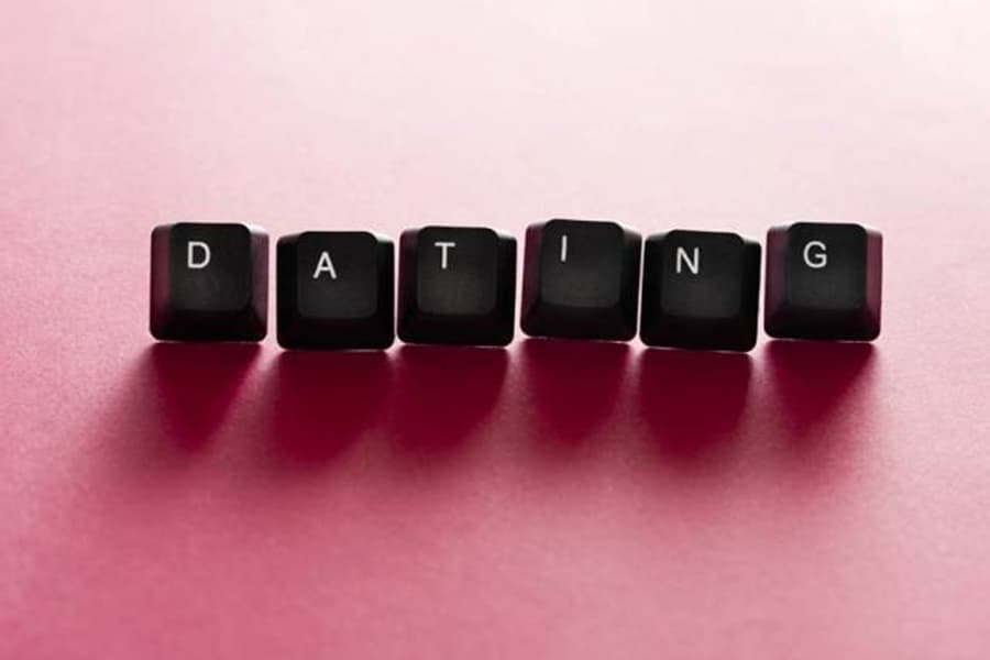 Japanese Women Turn to Mr Virtual As Online “Love Games” Take Over Normal Dating