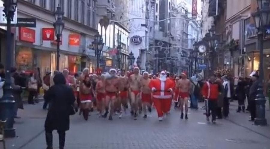 It’s a Very Merry X-rated-mas Indeed! What Would You Do If You Saw This Lot Running Towards You?