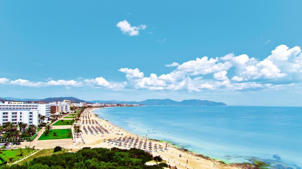 Dine, Drink, Dance: What the Essentials Wlll Set You Back if You Holiday in… Majorca