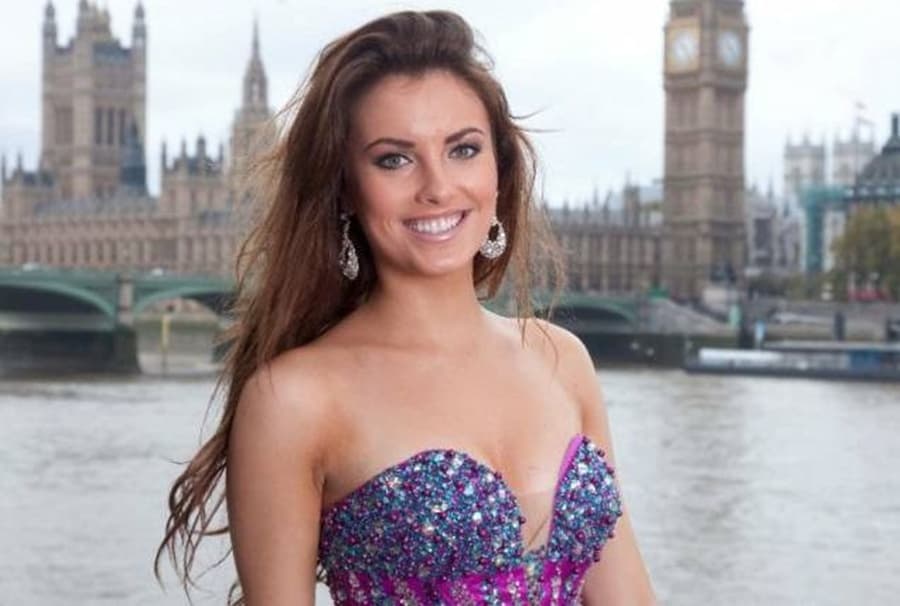 Holly Carpenter Reveals the Secret to Domestic Bliss