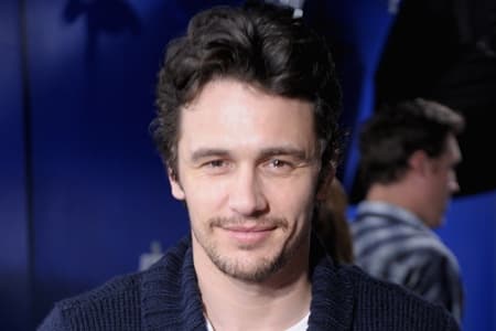 “It’s What The People Want” – James Franco Defends Provocative Instagram Snaps