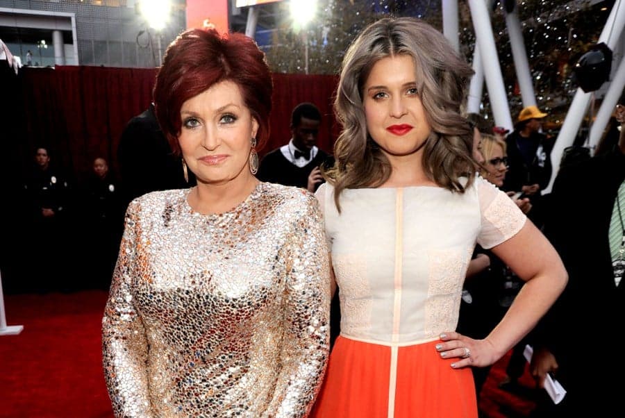 Don’t Mess With My Daughter – Epic Feud In The Making!