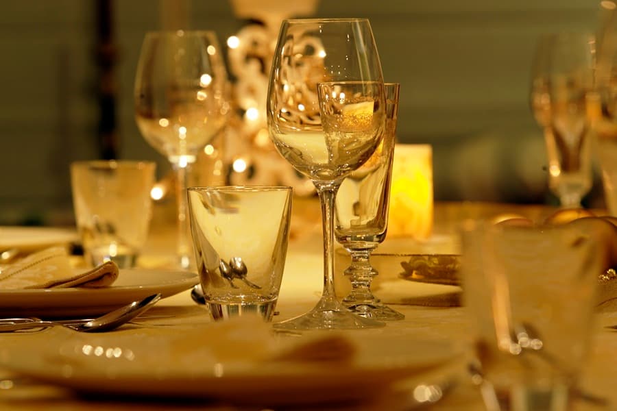 Come Dine With Us: The Irish Celebs We’d Love to Invite to a Dinner Party