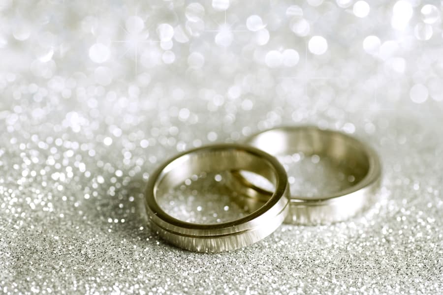 Talk About a Whirlwind Romance: Celeb Gets Engaged After Dating Her Beau For a Month!