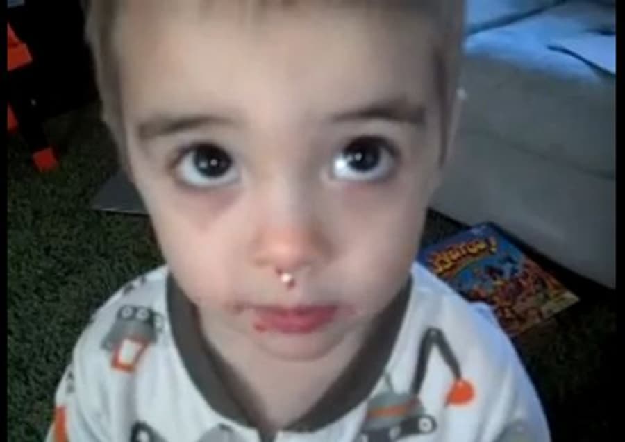 Video of Three-Year-Old Telling Lies Goes Viral