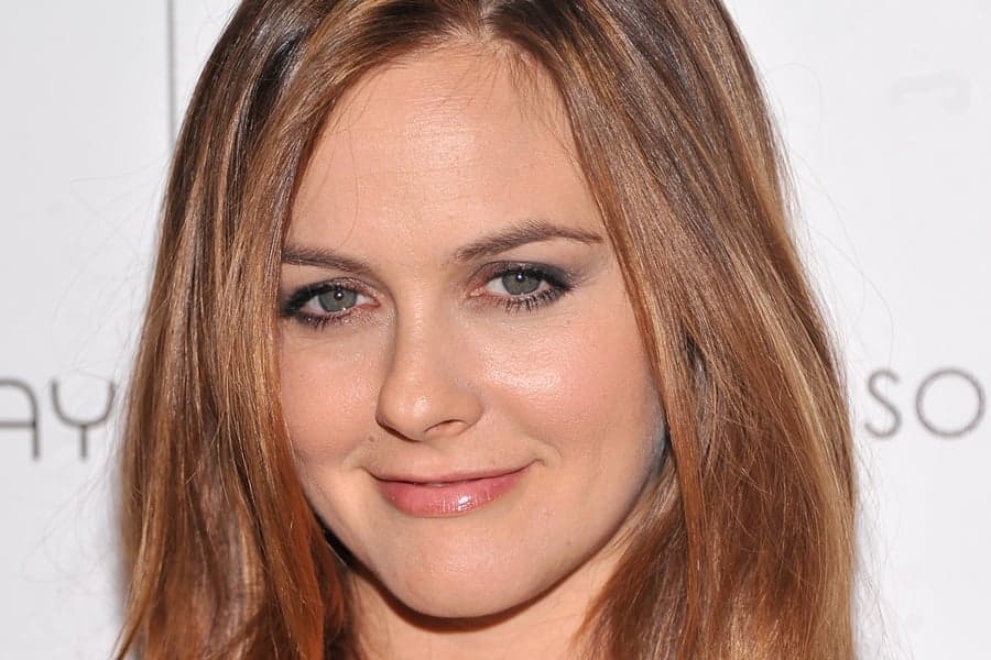OMG: Clueless Star Is Making a TV Comeback!