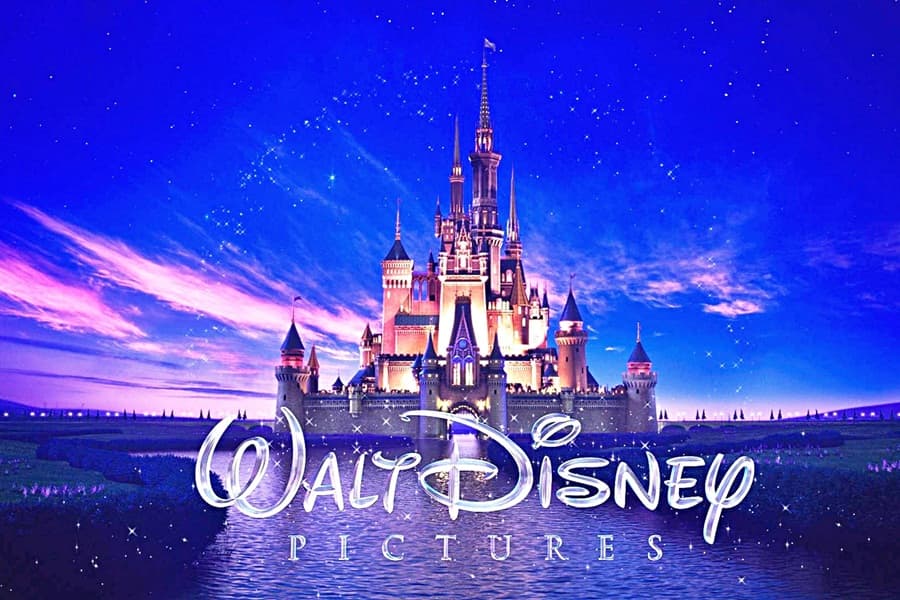 Comb Your Hair With A Fork & Sleep A Lot: 10 Life Lessons We’ve Learned From Disney Movies