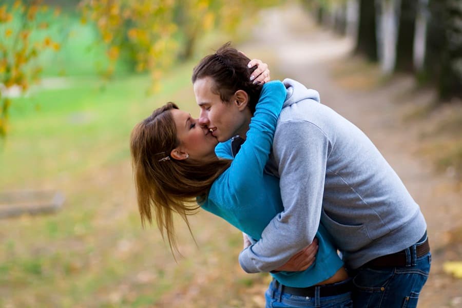 Is Your Fella Mad On PDAs? Don’t Worry, He’s Just Marking His Territory