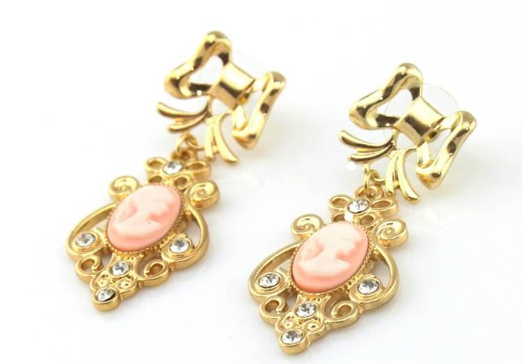 On the Wishlist: Eight Accessories to Adore from The Button and Bow Factory