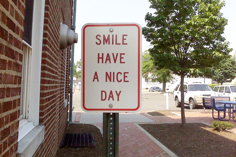 Sunshine, Love & Taking Off Uncomfortable Shoes: 10 Things That Instantly Make Your Day Better