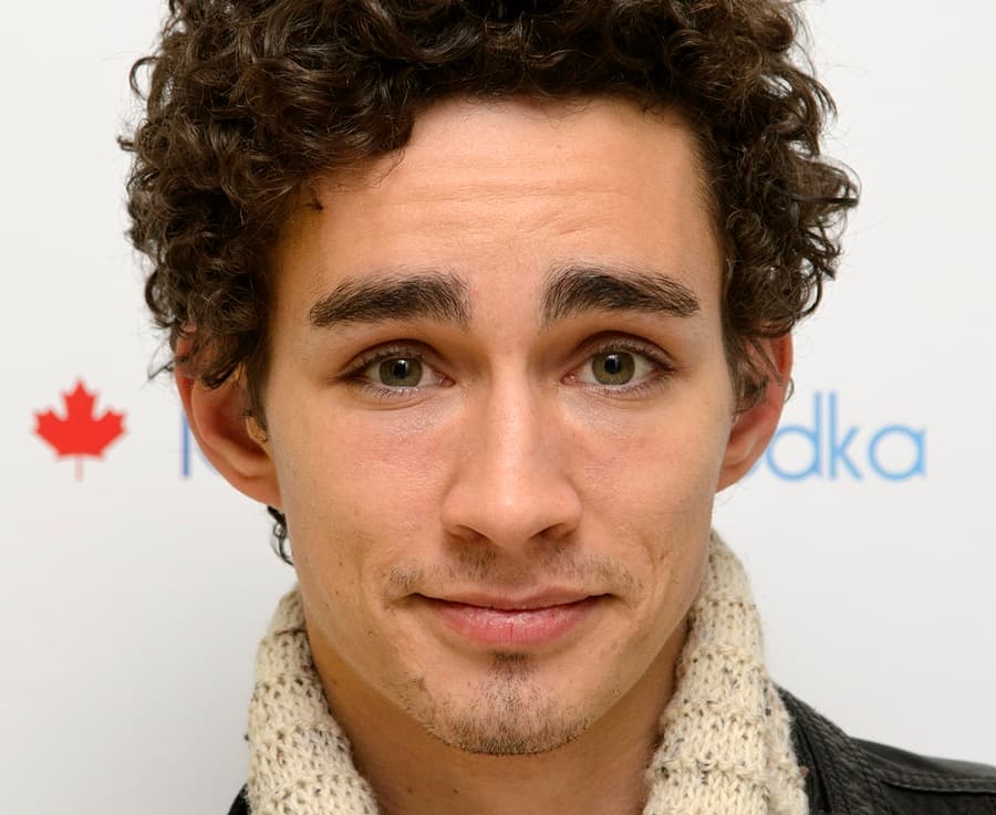 She’s Got The X Factor: Robert Sheehan Believes This Unlikely Hollywood Star Has “Oscars Waiting For Her”