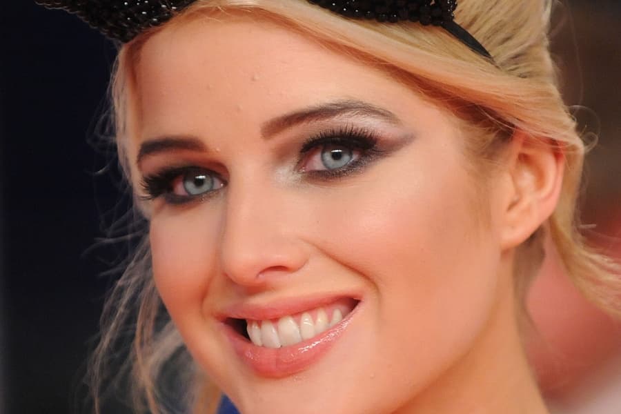 “Stop Picking On Me” – Helen Flanagan Hits Back at Those Who Criticised Her Recent Snaps