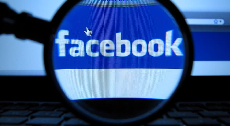 Dying To Unfriend Somebody On Facebook But You Just Can’t? There Are 3 Alternative (And Just As Good) Ways To Do It