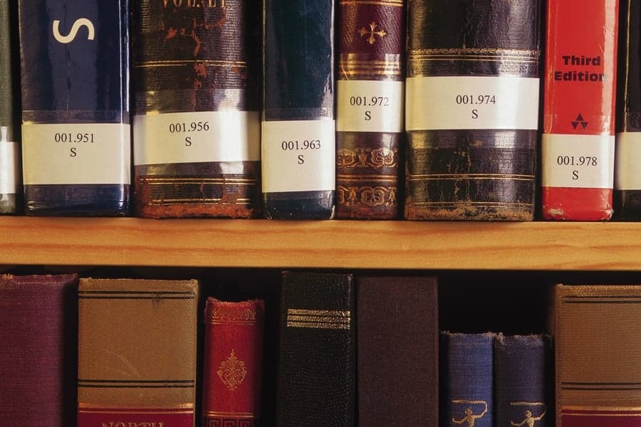 Get Retro With Your Reading: The 8 Classics You Won’t Be Able To Put Down