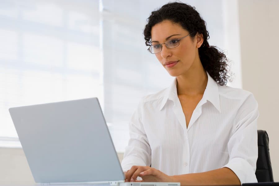 Balancing Act: Irish Women Want it All… As Long As It Doesn’t Interfere With Our Private Lives